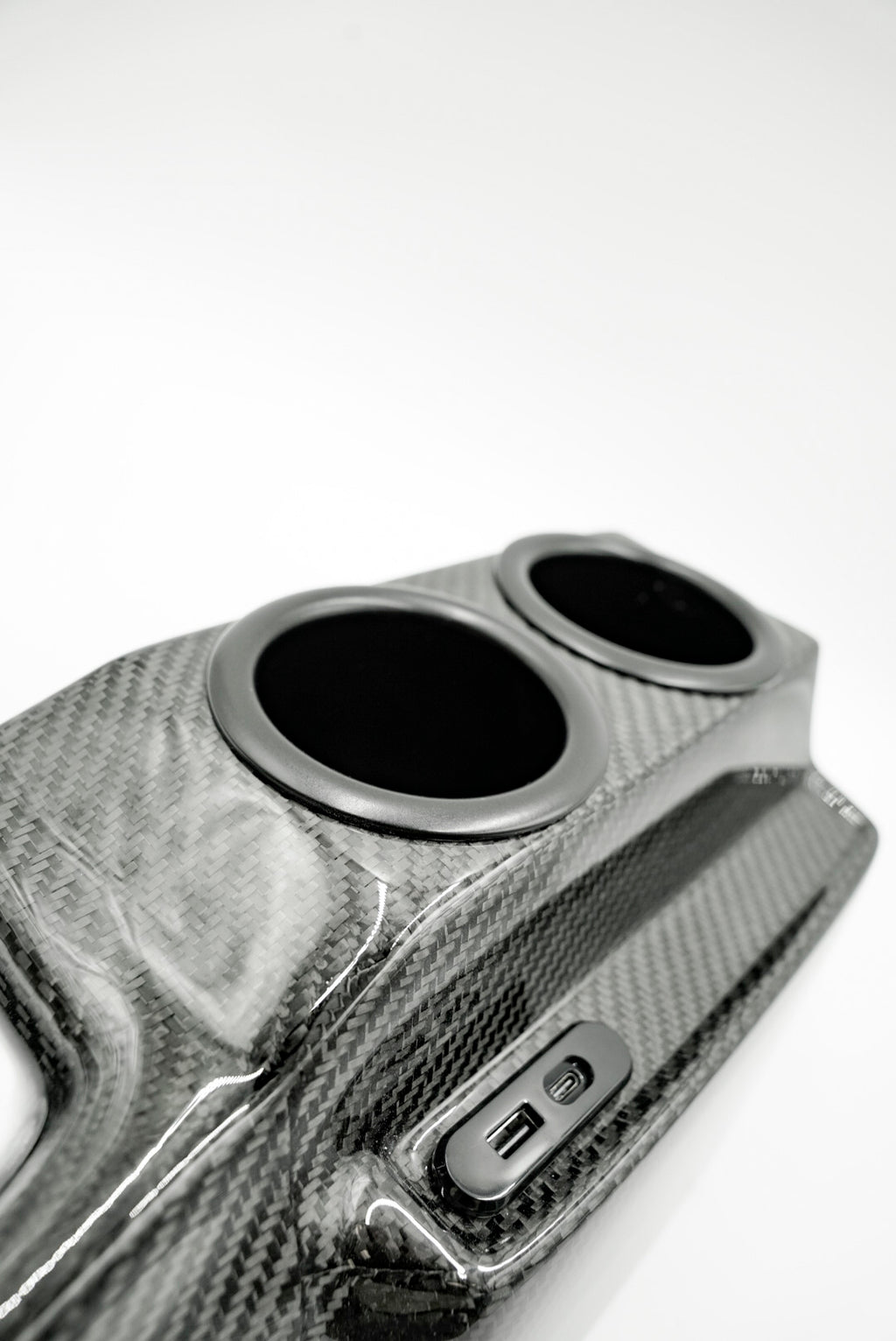 CARBON SHORTY CONSOLE